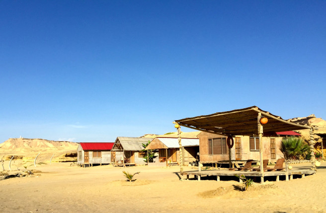 Flamingo Lodge, Namibe